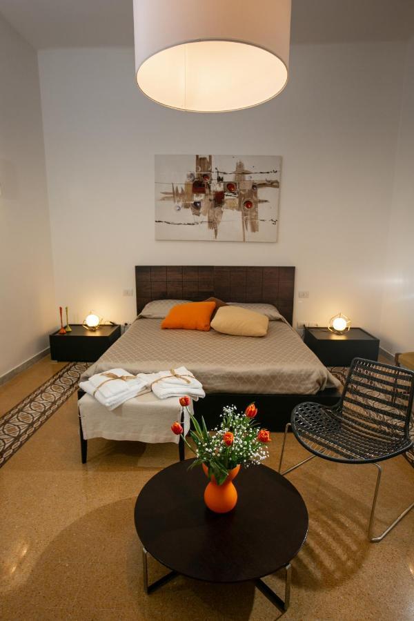 バーリAbate Luxury Interno 3アパートメント エクステリア 写真
